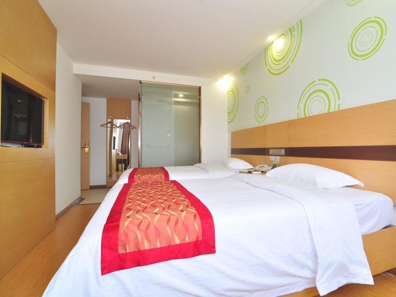 Greentree Inn Zhejiang Ningbo South Railway Station Express Hotel Екстер'єр фото