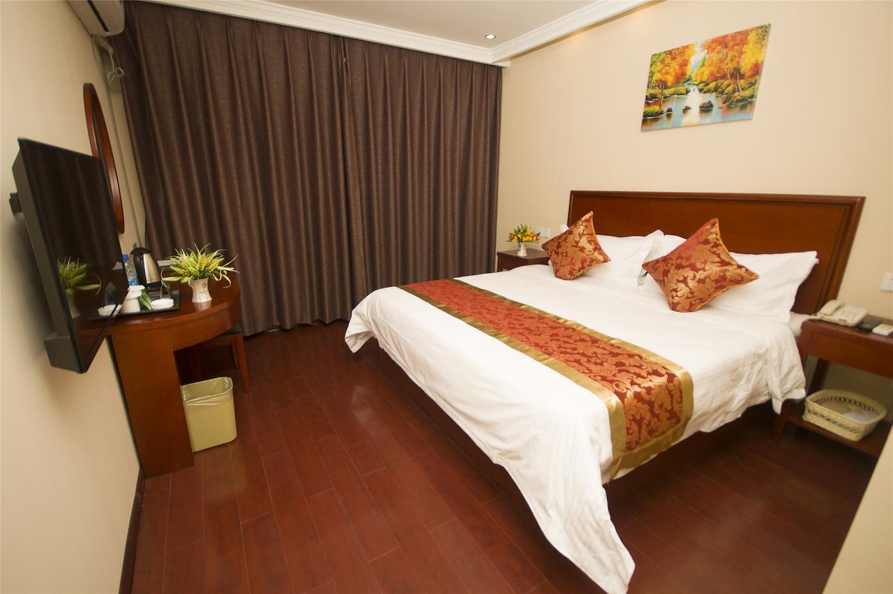 Greentree Inn Zhejiang Ningbo South Railway Station Express Hotel Екстер'єр фото