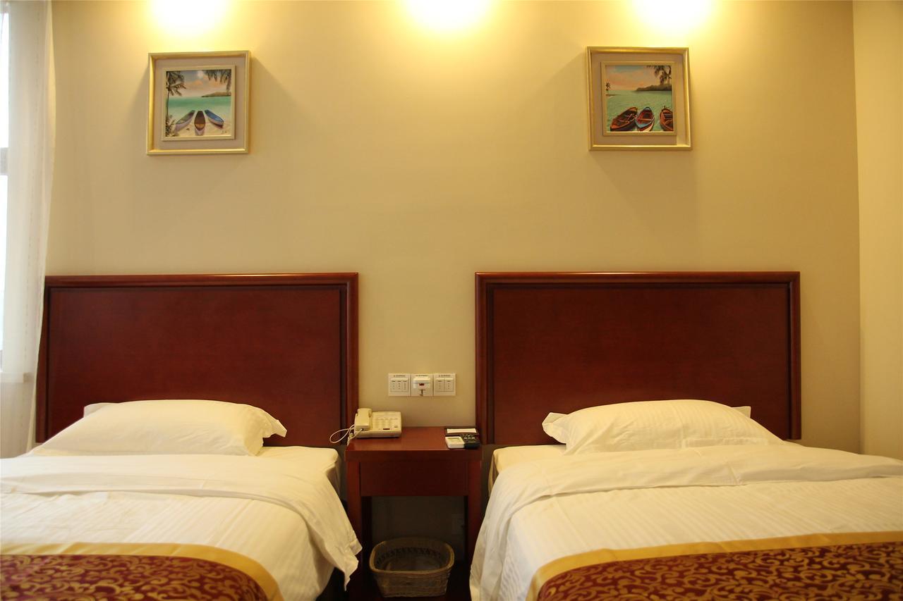 Greentree Inn Zhejiang Ningbo South Railway Station Express Hotel Екстер'єр фото