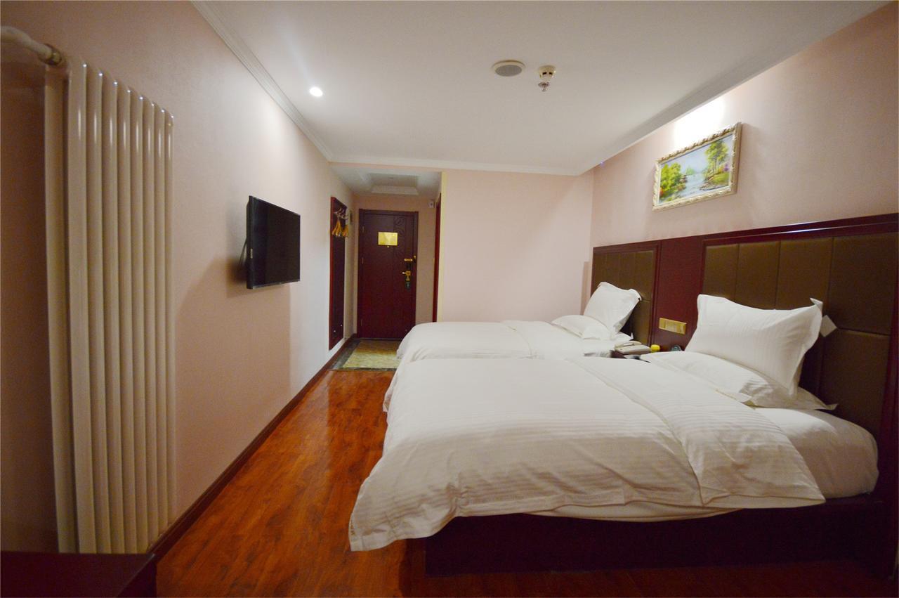 Greentree Inn Zhejiang Ningbo South Railway Station Express Hotel Екстер'єр фото
